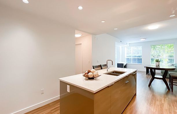 110 7928 Yukon Street Marpole