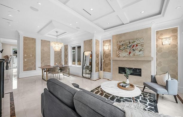 2877 W 15th Avenue Kitsilano