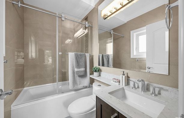 2877 W 15th Avenue Kitsilano