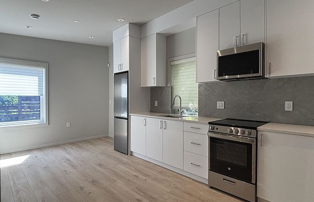 Leanway 4456 W 6TH AVENUE, Vancouver BC V6R 1V3 Point Grey
