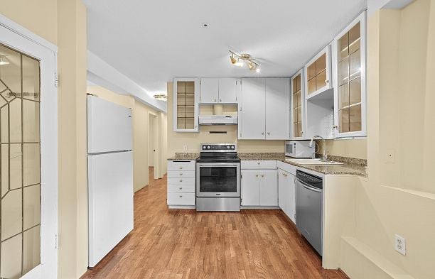 3535- 3539 W 3rd Avenue Kitsilano