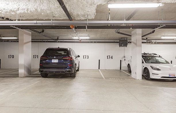 106 375 W 59th Avenue South Cambie