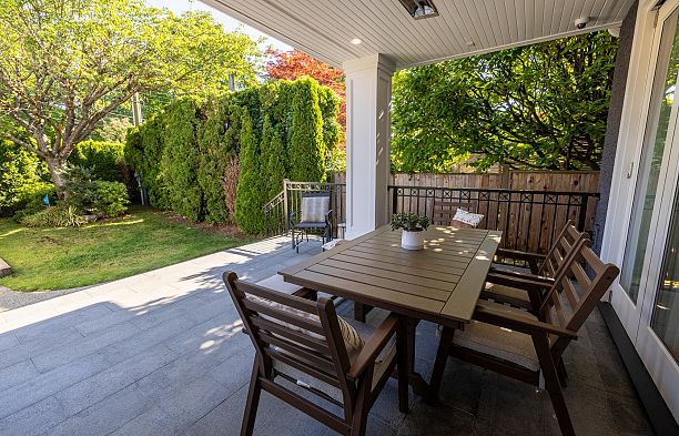 3409 W 32nd Avenue Dunbar