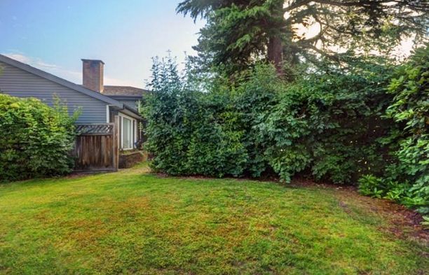 4382 BRACKENRIDGE STREET, Vancouver BC V6L 2G8 Quilchena