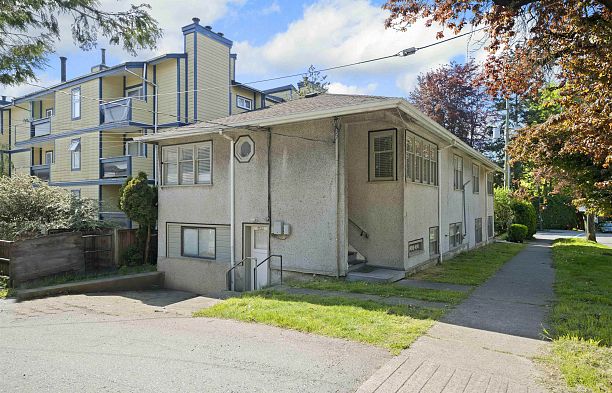8594 Fremlin Street Marpole