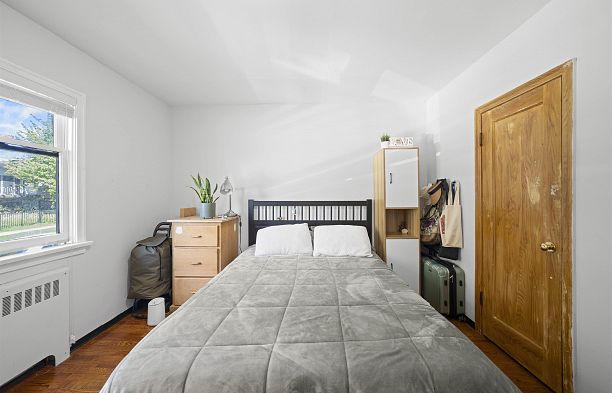 8594 Fremlin Street Marpole