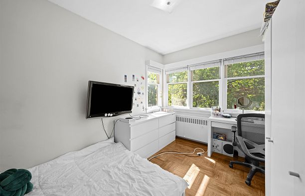 8594 Fremlin Street Marpole