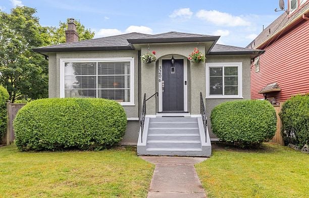 3206 W 7th Avenue Kitsilano