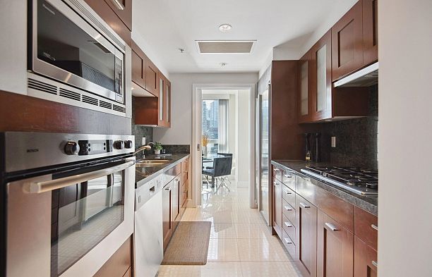 1402 499 Broughton Street Coal Harbour