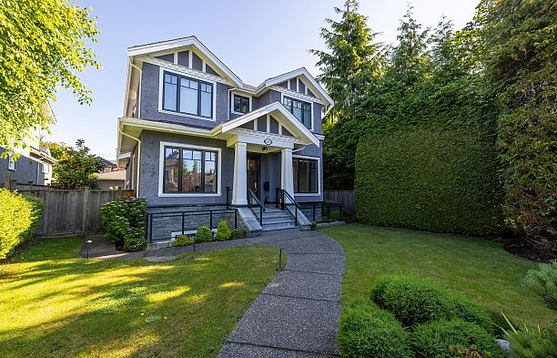 3409 W 32nd Avenue Dunbar