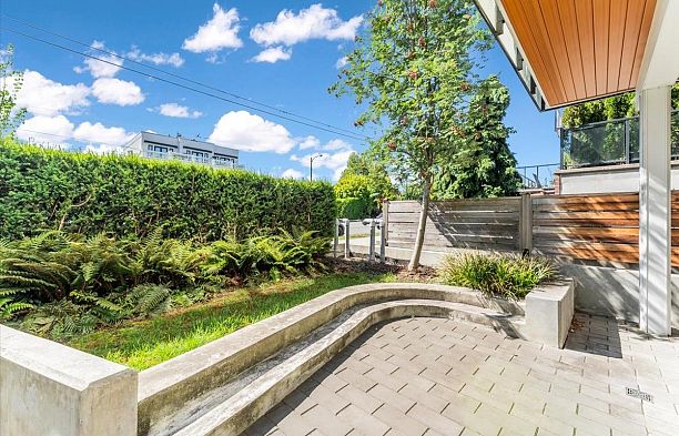 101 7878 Granville Street Marpole