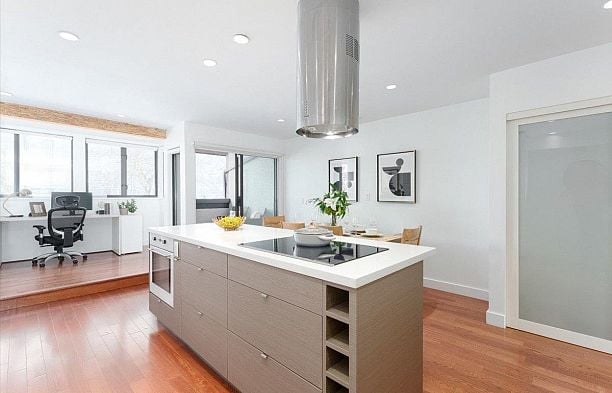 1732 Cypress Street Kitsilano