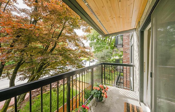 207 2770 Burrard Street Fairview VW