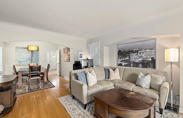 3206 W 7th Avenue Kitsilano