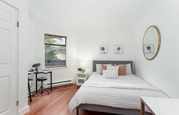 1732 Cypress Street Kitsilano