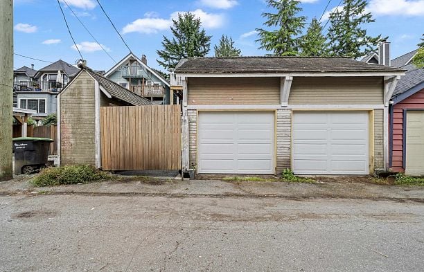 3535- 3539 W 3rd Avenue Kitsilano