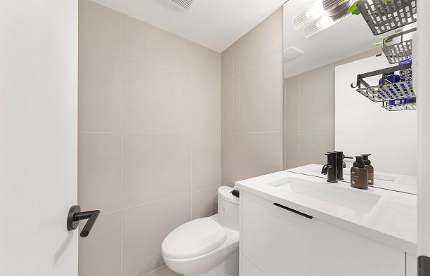 207 2770 Burrard Street Fairview VW