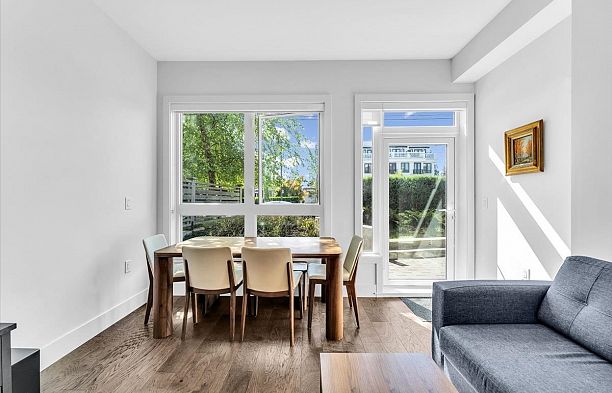 101 7878 Granville Street Marpole