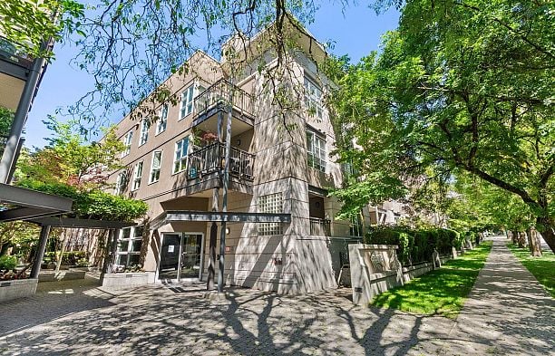 308 2161 W 12th Avenue Kitsilano