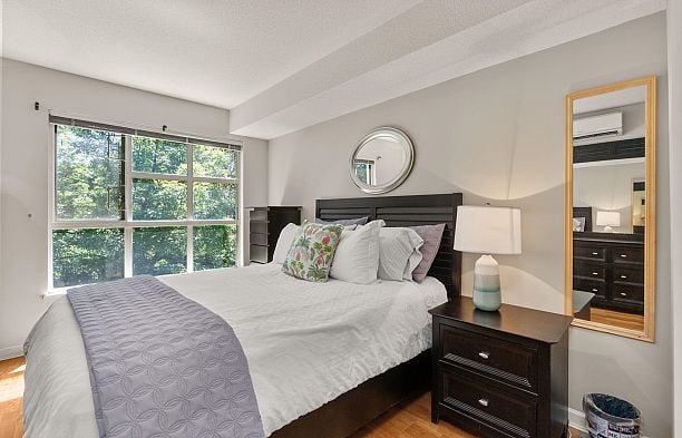 308 2161 W 12th Avenue Kitsilano