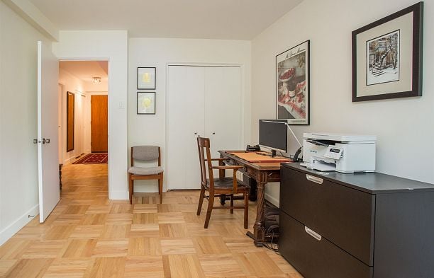 101 6076 Tisdall Street Oakridge VW
