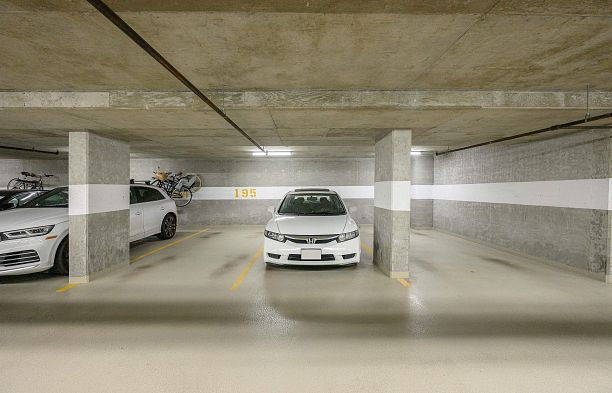 987 Richards Street Downtown VW