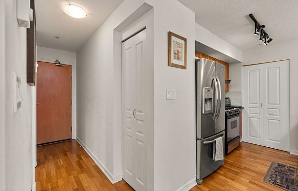 308 2161 W 12th Avenue Kitsilano