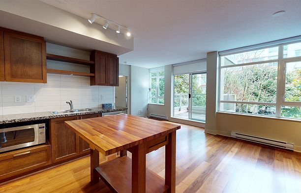4xx 2288 W BROADWAY, Vancouver BC V6K 0B3 Kitsilano