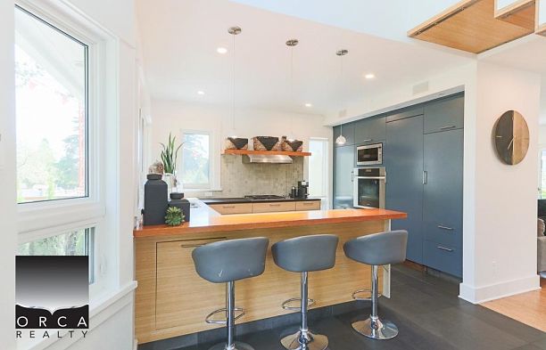 Main Level 5988 DUNBAR STREET, Vancouver BC V6N 1X2 Southlands