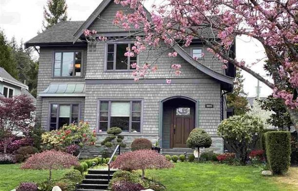 4085 W 36th Avenue Dunbar