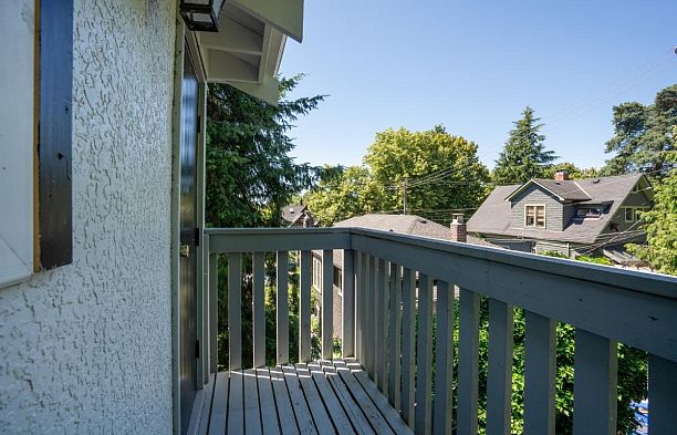 2575 W 3rd Avenue Kitsilano