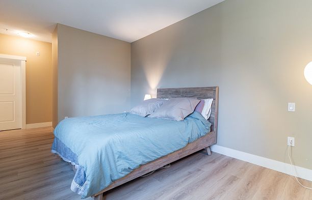 301 4885 Valley Drive Quilchena