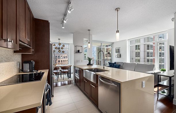 1606 888 Homer Street Downtown VW
