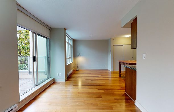 4xx 2288 W BROADWAY, Vancouver BC V6K 0B3 Kitsilano