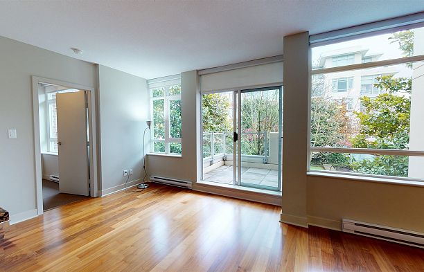 4xx 2288 W BROADWAY, Vancouver BC V6K 0B3 Kitsilano