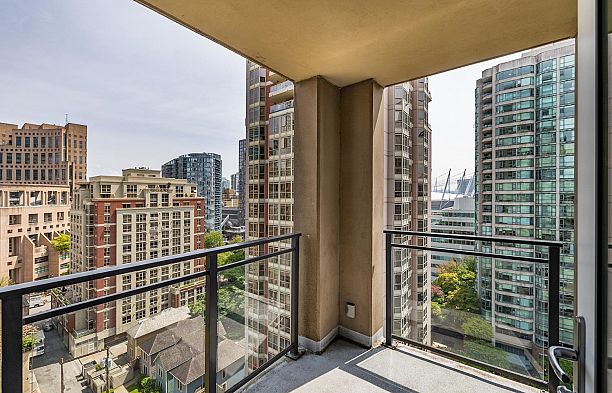 1606 888 Homer Street Downtown VW