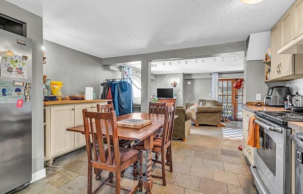 2575 W 3rd Avenue Kitsilano