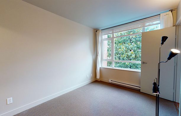 4xx 2288 W BROADWAY, Vancouver BC V6K 0B3 Kitsilano