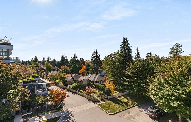 310 6333 West Boulevard Kerrisdale