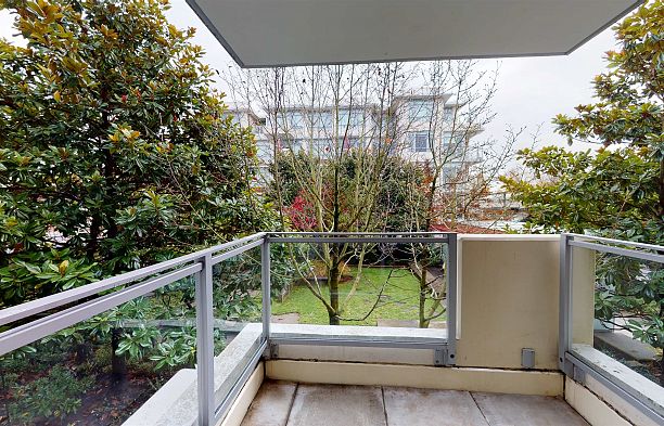 4xx 2288 W BROADWAY, Vancouver BC V6K 0B3 Kitsilano
