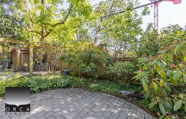 Main Level 5988 DUNBAR STREET, Vancouver BC V6N 1X2 Southlands
