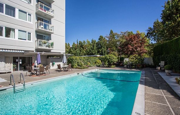 101 6076 Tisdall Street Oakridge VW