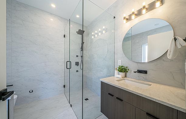 2835 W 31st Avenue MacKenzie Heights