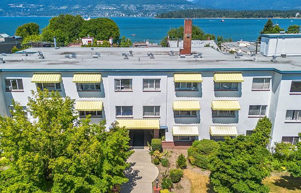 303 2469 Cornwall Avenue Kitsilano