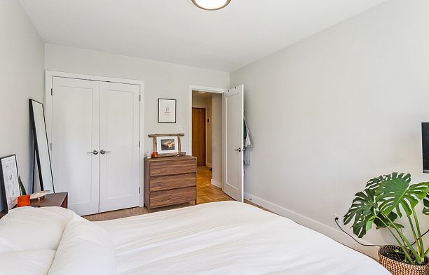 303 2469 Cornwall Avenue Kitsilano
