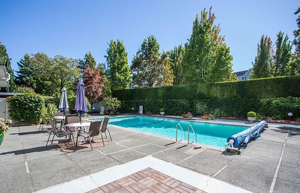101 6076 Tisdall Street Oakridge VW