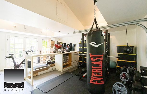 Main Level 5988 DUNBAR STREET, Vancouver BC V6N 1X2 Southlands