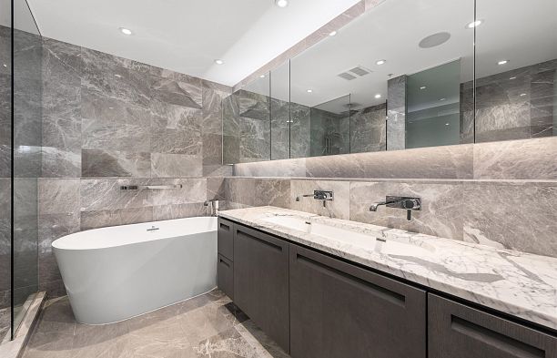 310 6333 West Boulevard Kerrisdale
