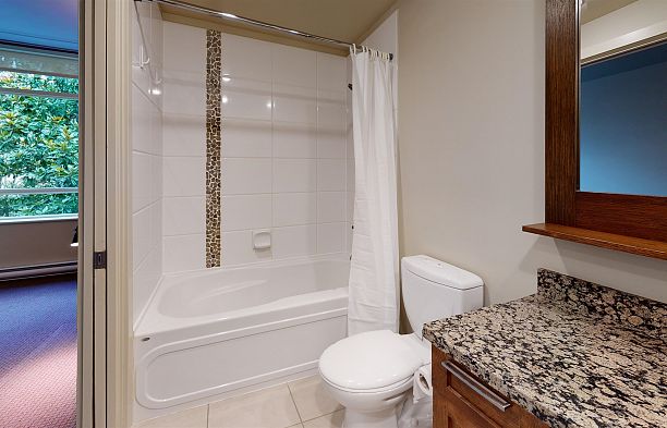 4xx 2288 W BROADWAY, Vancouver BC V6K 0B3 Kitsilano
