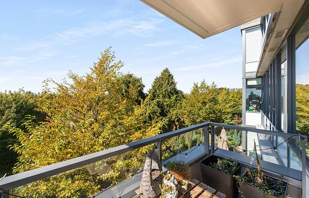 310 6333 West Boulevard Kerrisdale